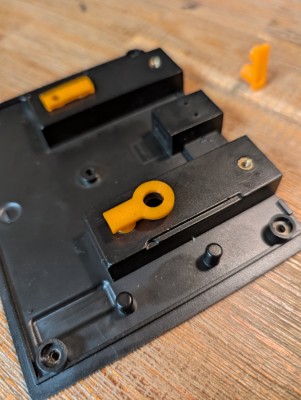screw_guide_placement.jpg
